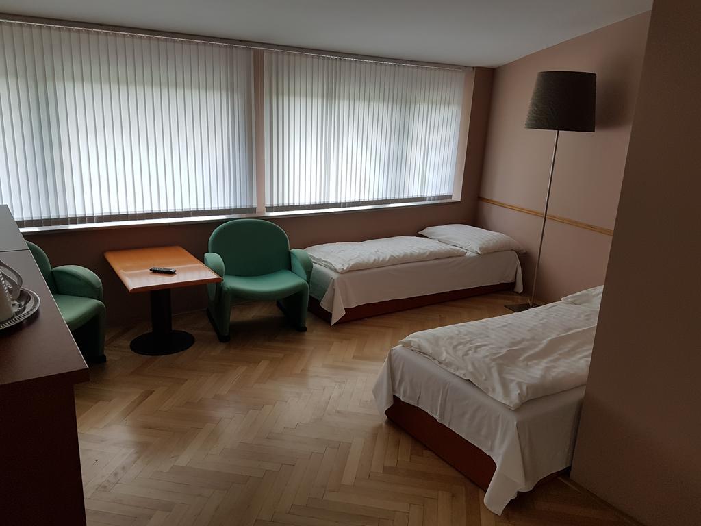 Penzion Branabeskyd Frýdlant nad Ostravicí Dış mekan fotoğraf